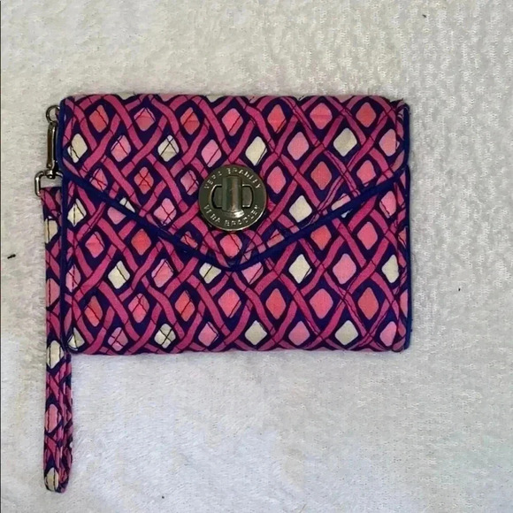 Vera Bradley Wristlet - Picture 1 of 6